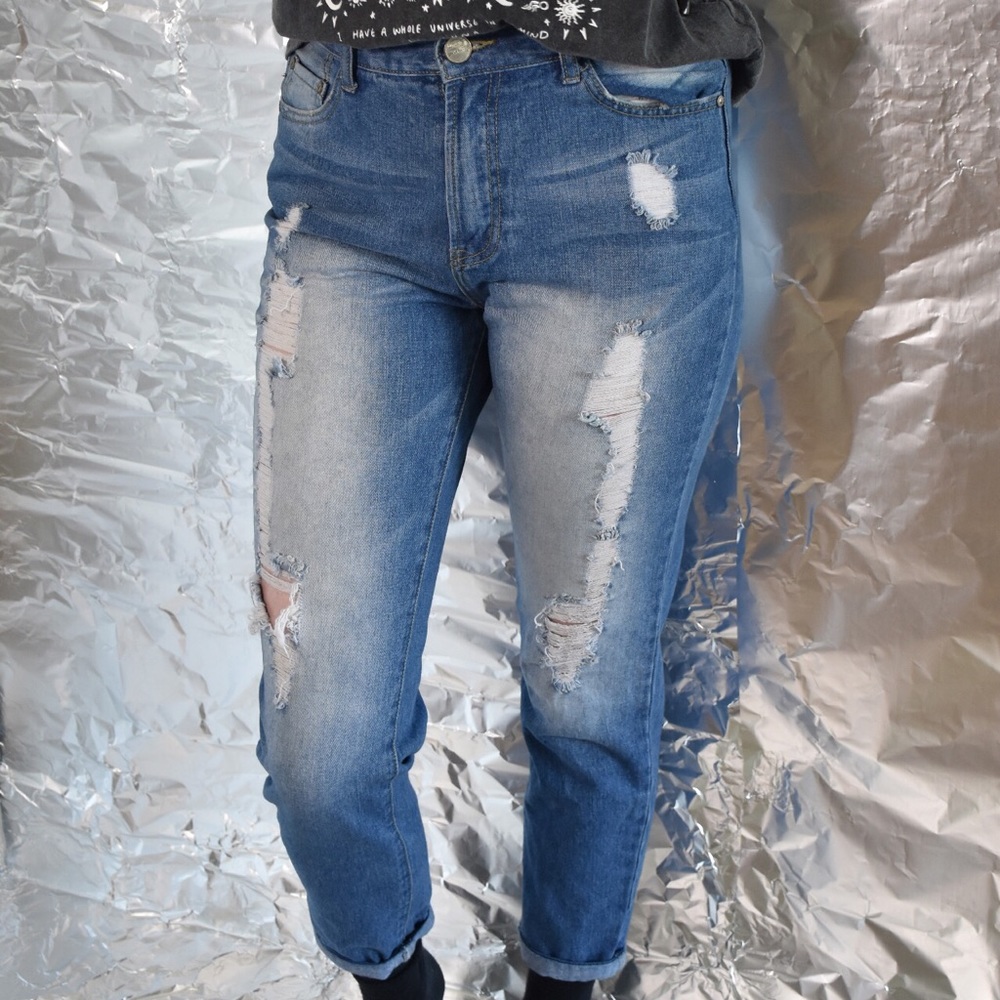 nasty gal high waisted boyfriend jeans
